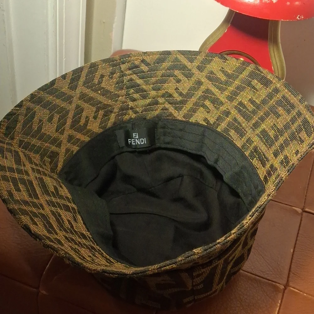 Fendi Brown and Black Monogram Plaque Accessory - Picture 4 of 5